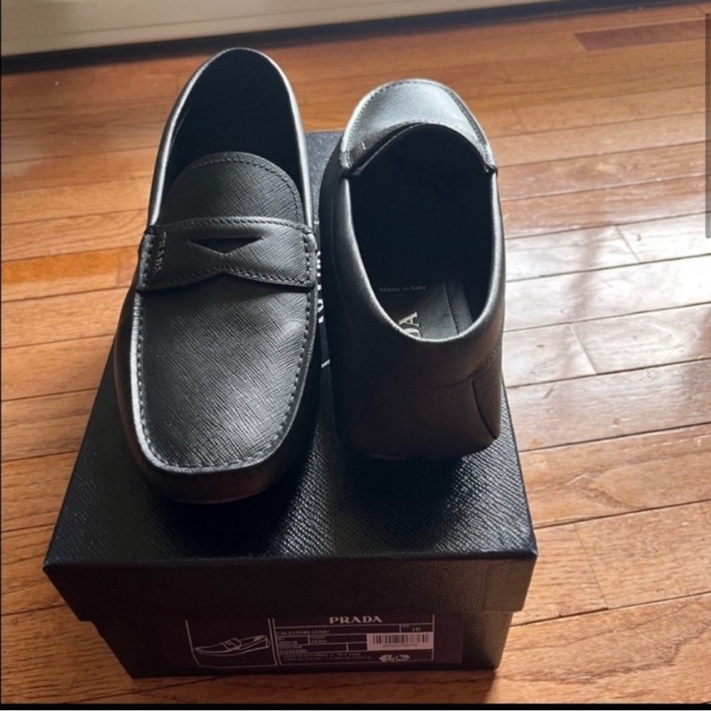 Prada Black Leather Loafers - Picture 2 of 6